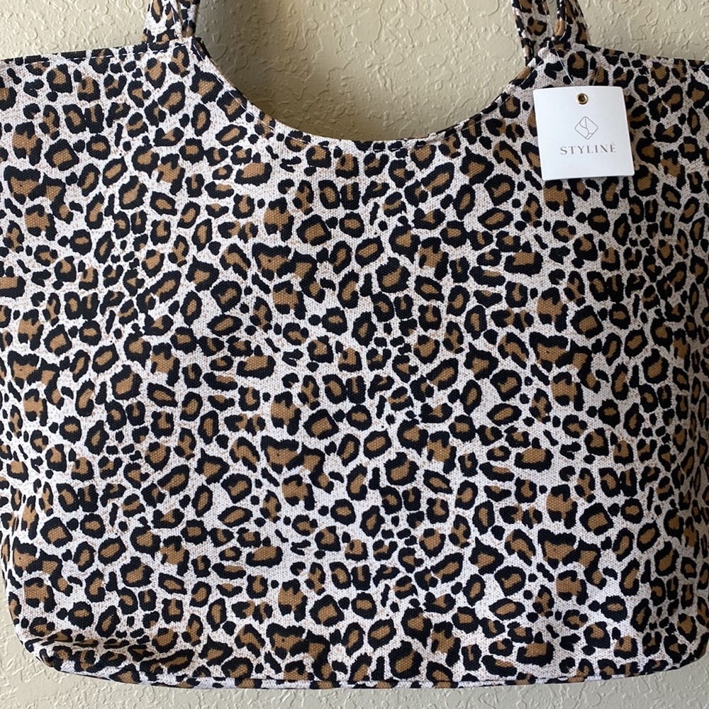 Leopard Print Tote Bag - Picture 8 of 14
